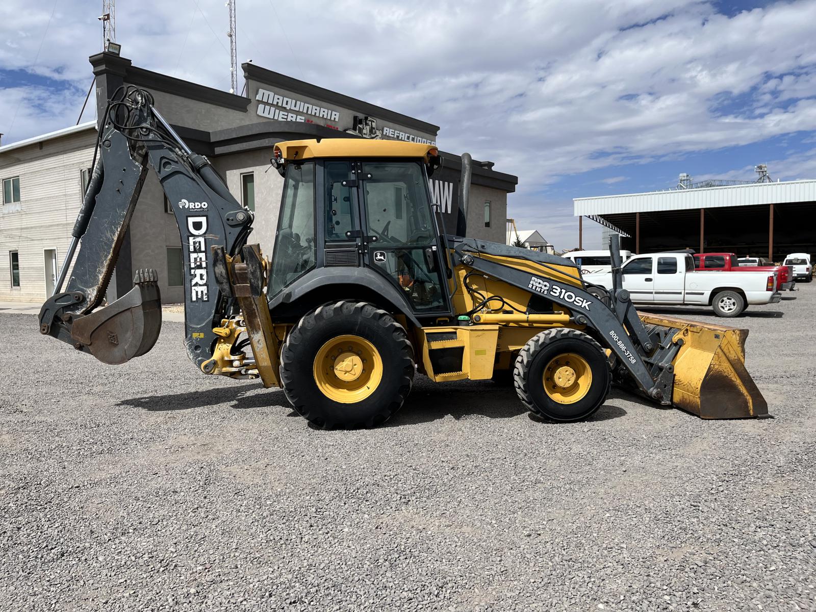 ./imagenes/INVOICE/2019/17364/RETROEXCAVADORA JOHN DEERE 310SK (2).JPG